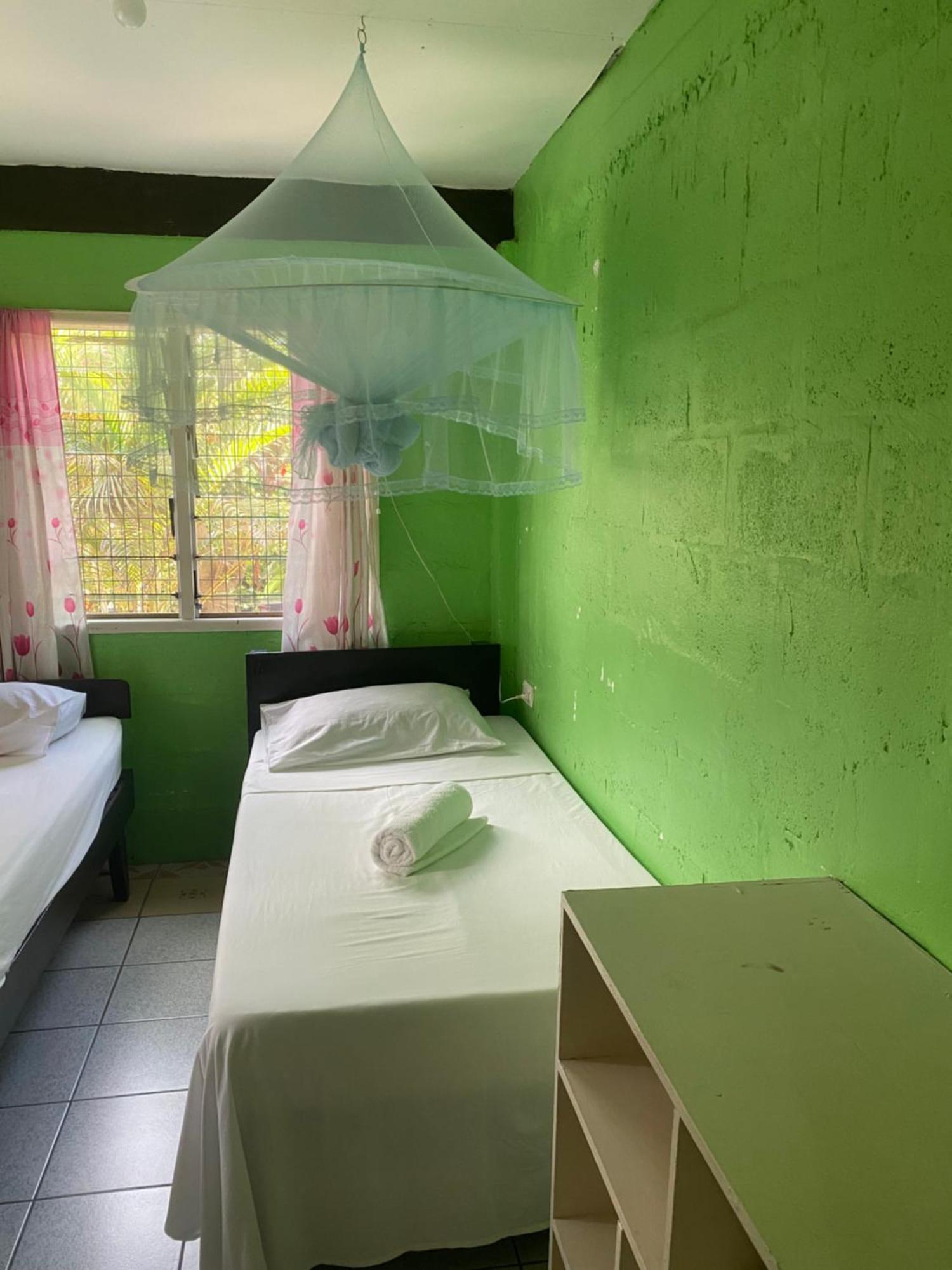 Island Home Honiara Exterior foto